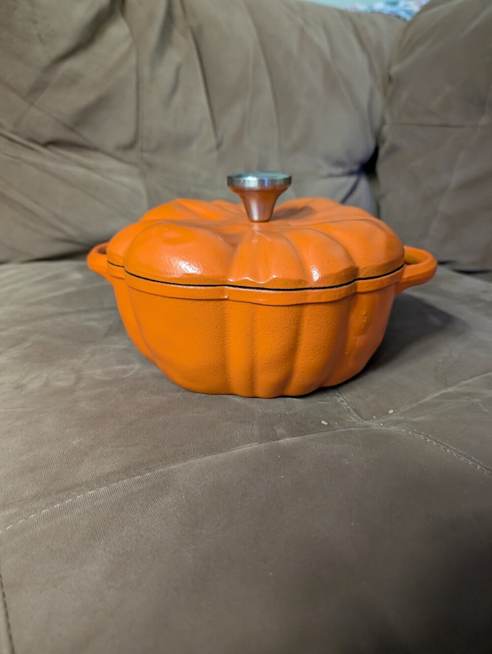 Orange Pumpkin-Shaped Cast Iron Dutch Oven - Heavy - Picture 2 of 4